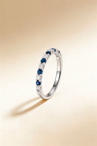 Bague Ecume Bleue - 
Or blanc, saphirs et diamants