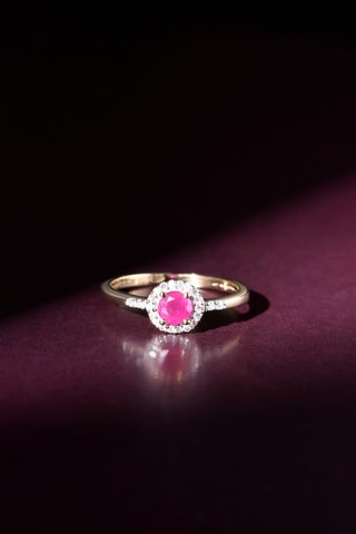 Bague Rond de rubis - Or jaune, diamants et rubis