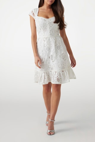Robe patineuse en guipure - Blanc