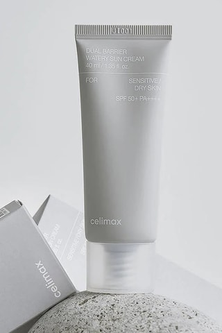 Crème solaire minérale Dual barrier watery - SPF 50+ - Peaux sensibles et sèches - 40 ml