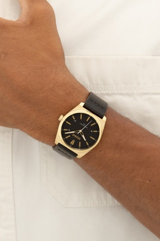 Montre à quartz en cuir - Noir et doré