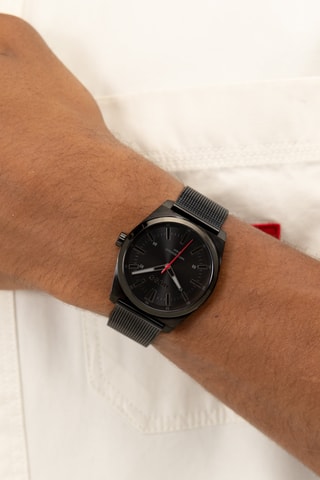 Montre à quartz en acier - Noir