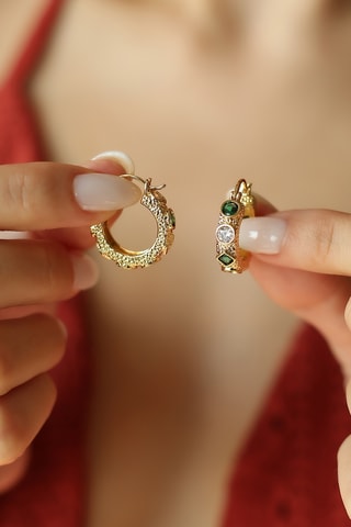 Boucles d’oreilles - Plaqué or jaune et zircons
