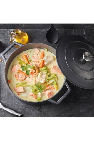 Trem de cozinha em alumínio fundido e proteções de silicone - 8 peças