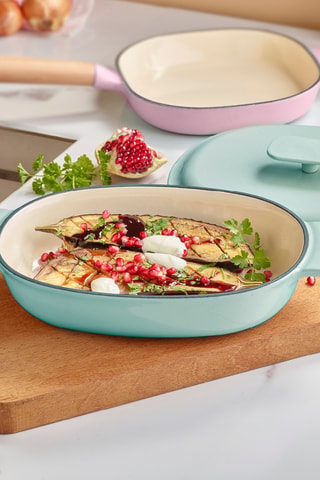 Cocotte ovale en fonte - 27 x 21 x 5,5 cm