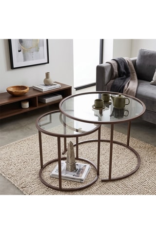 2 tables gigognes en verre - 60 x 60 x 43/42 x 42 x 39 cm