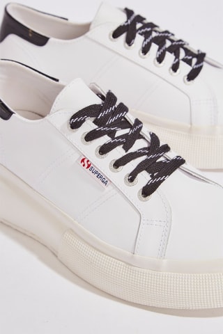 Baskets plateformes en cuir 2287-NAPPAPATENTAILW - Blanc