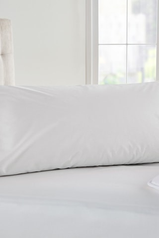 Lot de deux taies d'oreiller 100% coton, 140 fils/cm²