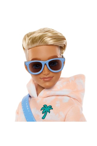 Dream Besties Ken Poupée Barbie - 9 accessoires skate et été - Dès 48 mois
