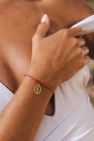 Bracelet Madonne Madonna Vierge - Fil de soie, corail rouge et or jaune laminé
