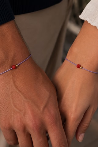 2 bracelets Corallu - Fil de soie, corail rouge et or jaune laminé