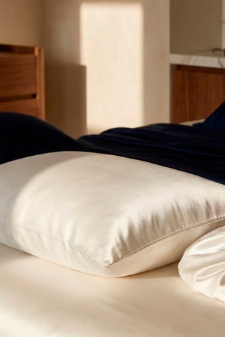 Funda de almohada y gorro de noche de seda - Blanco
