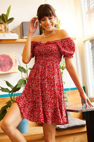 Robe volantée - Blanc et rouge