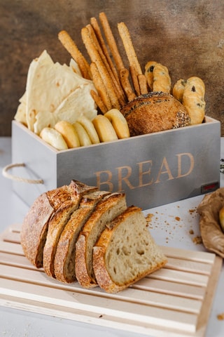 Boîte à pain et planche à découper en hêtre Pierre Gourmet - 35 x 20 x 14 cm