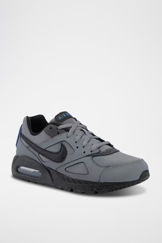 Nike Air Max IVO en cuir - Gris clair