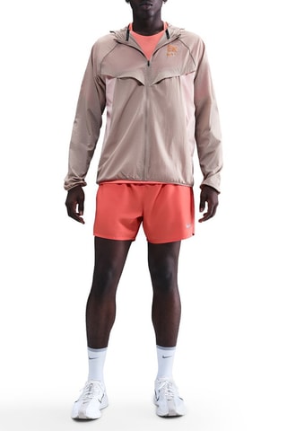Veste de running à capuche Stride - Marron