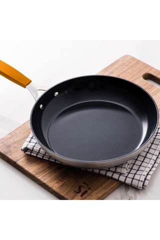 2 Koekenpannen met 1 Keramische Grillpan