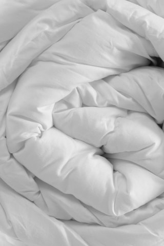 Couette légère antiacarienne - Blanc
