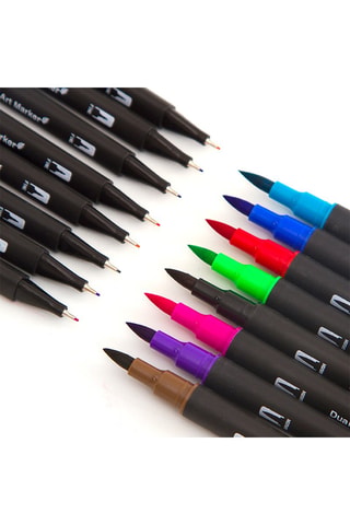 60 Markers Multicolor