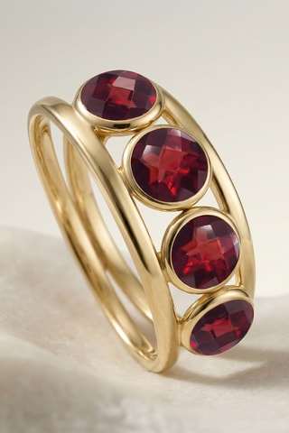Bague - Or jaune et grenats