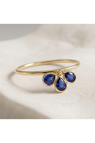Bague - Or jaune et saphirs