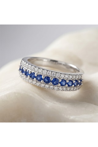 Bague - Or blanc, diamants et saphirs