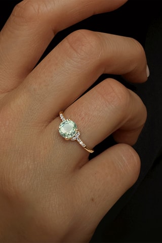 Bague - Or jaune, diamants et améthyste