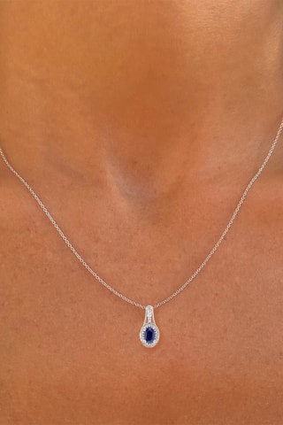 Collier - Or blanc, topazes et saphir