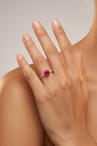 Bague - Or blanc, diamants et rubis