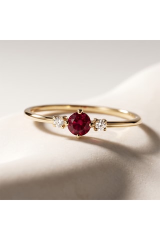 Bague - Or jaune, diamants et rubis