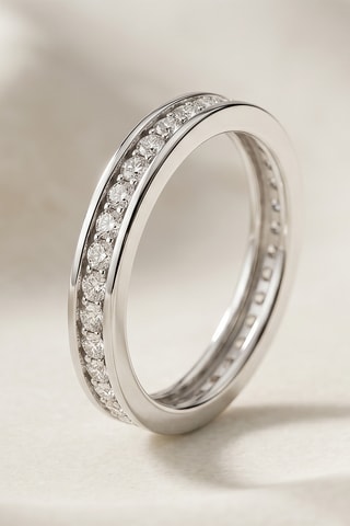 Bague - Or blanc et diamants