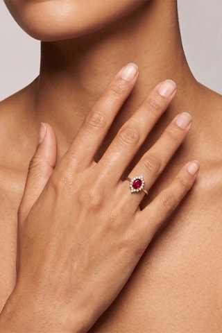 Bague - Or jaune, topazes et rubis