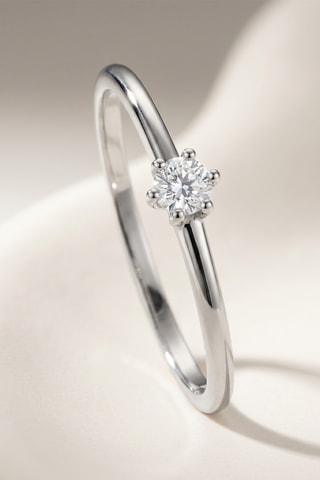 Bague - Or blanc et diamant