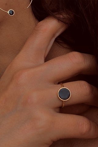 Bague - Or jaune et onyx