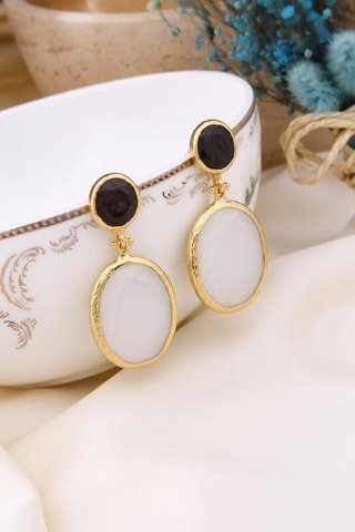Boucles d'oreilles - Plaqué or jaune, onyx et pierres de lune
