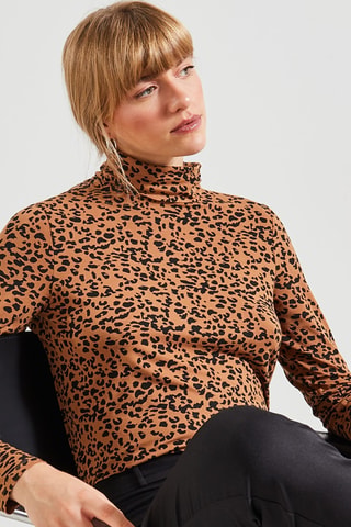 Top - Camel