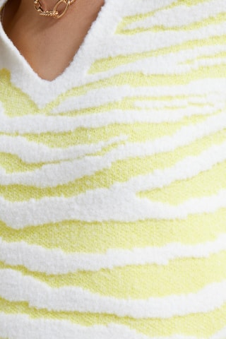 Pull - Jaune et blanc