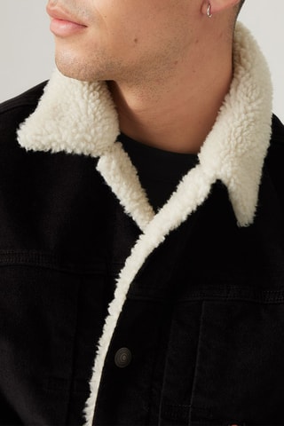 Velours Jasje Type 1 Sherpa Trucker Jet - Zwart
