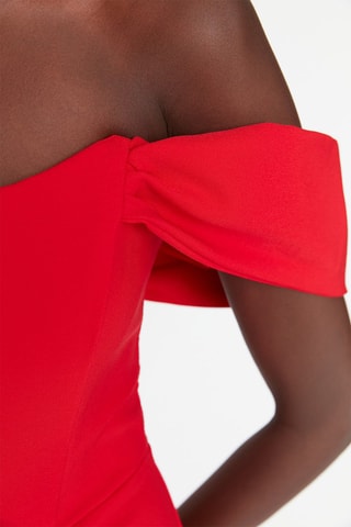 Robe Ecru - Rouge
