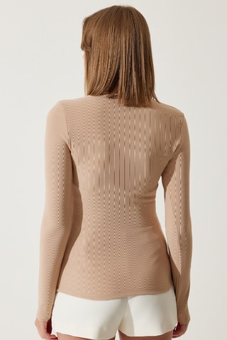 Top - Beige