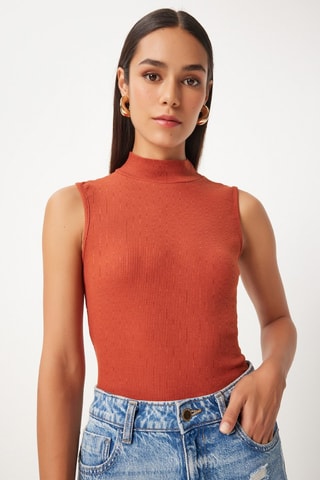 2 tops - Beige et rouge