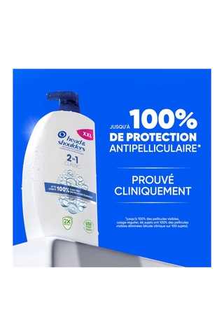 Shampoing antipelliculaire classic 2 en 1 Head & Shoulders - 1 l
