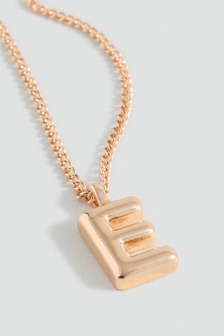 Collier pendentif lettre