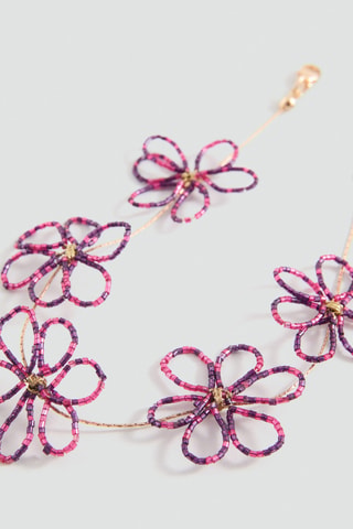 Collier perles fleur