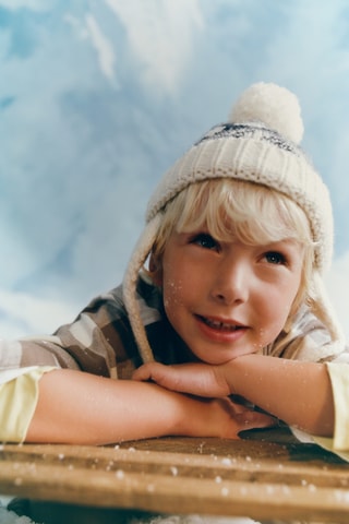Bonnet en maille à pompon - Beige