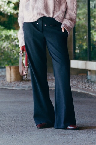 Pantalon taille basse à rivets - Bleu marine