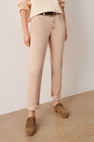 Jean Oana 
Beige