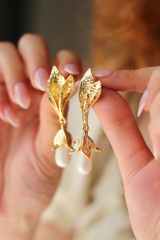 Boucles d'oreilles dorées à l'or fin jaune - Perles