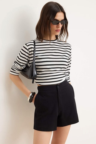 Short regular taille haute - Noir