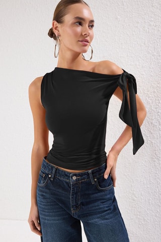 Top assimétrico - Vermelho - Preto